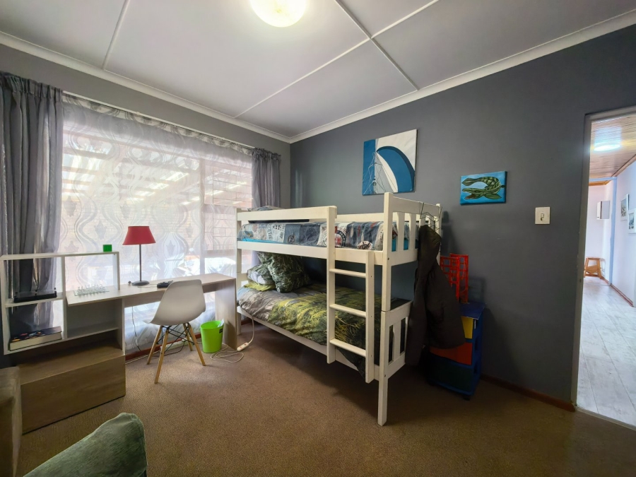 4 Bedroom Property for Sale in Heather Park Western Cape